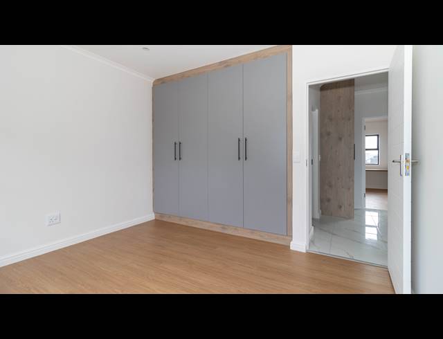 3 BEDROOM DUPLEX FOR SALE IN SANDOWN